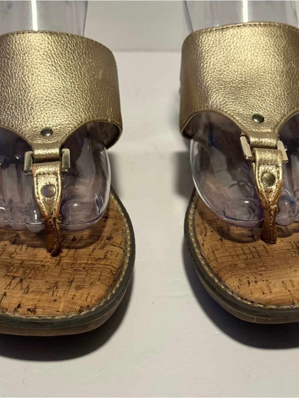 A2 by Aerosoles Women’s 7.5 Gold Flat Slip On Sandals